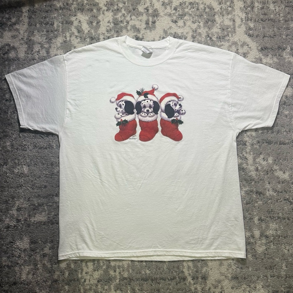 Women’s Vintage Cute Christmas Puppies Holiday Heavyweight Graphic Tee